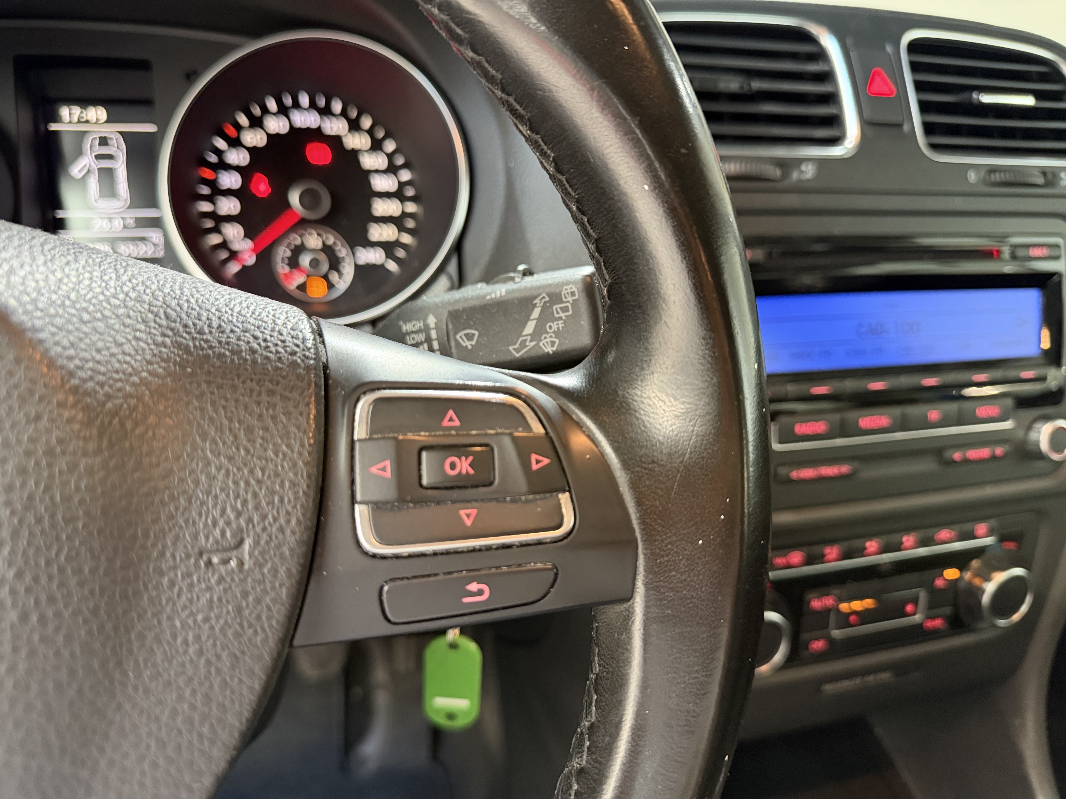 Volkswagen Golf - imagen