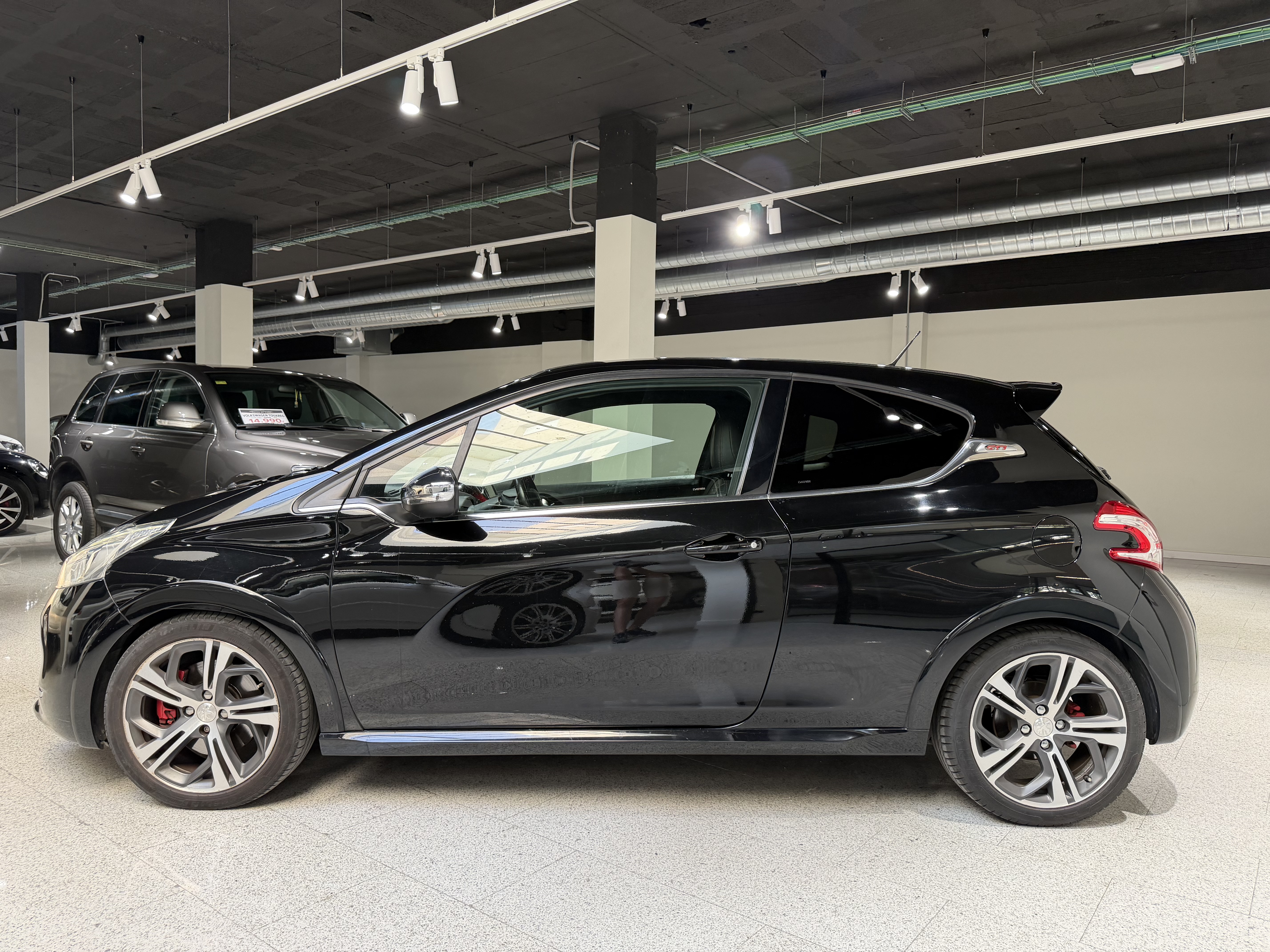 Peugeot 208 - imagen