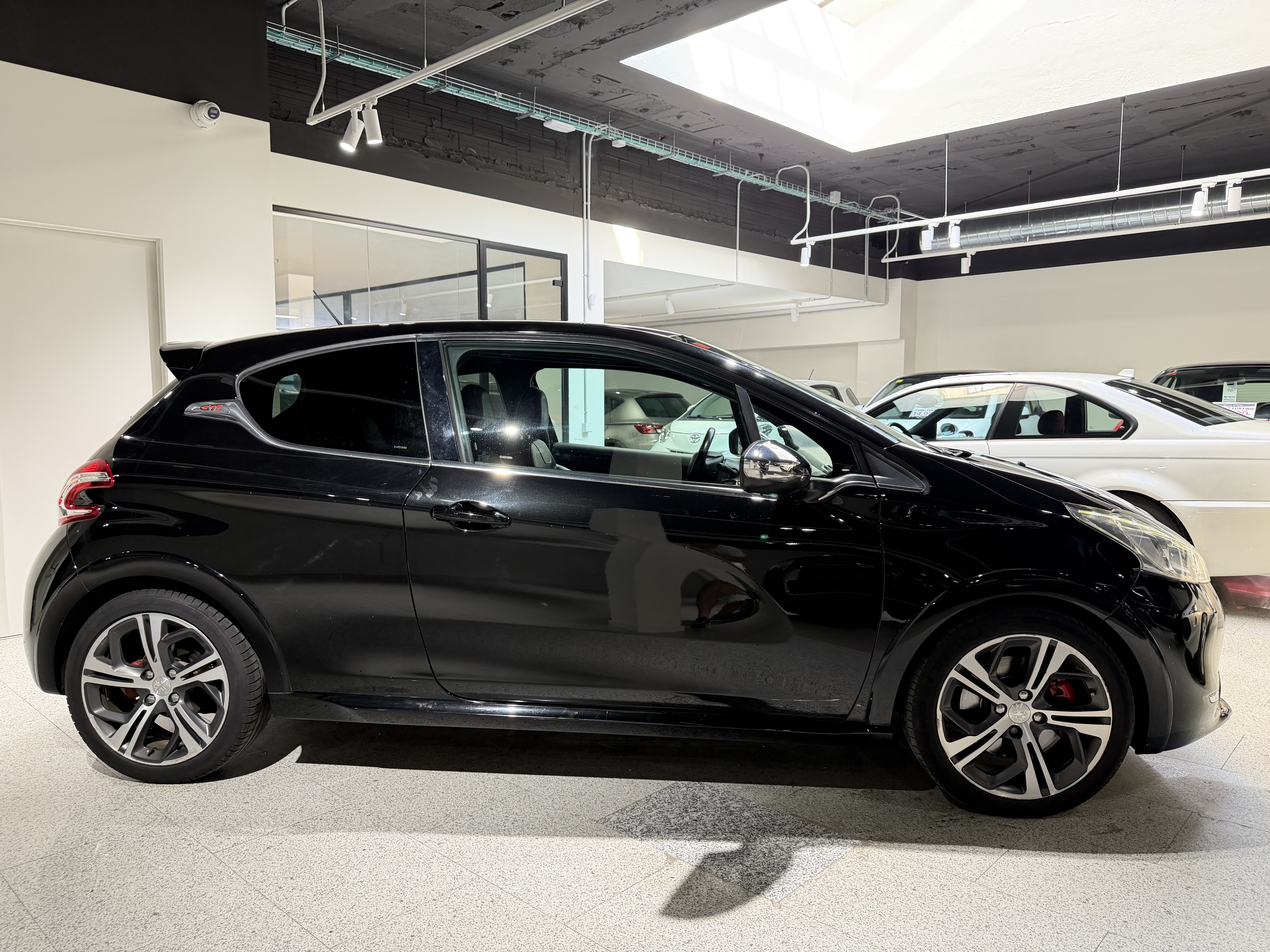 Peugeot 208 - imagen