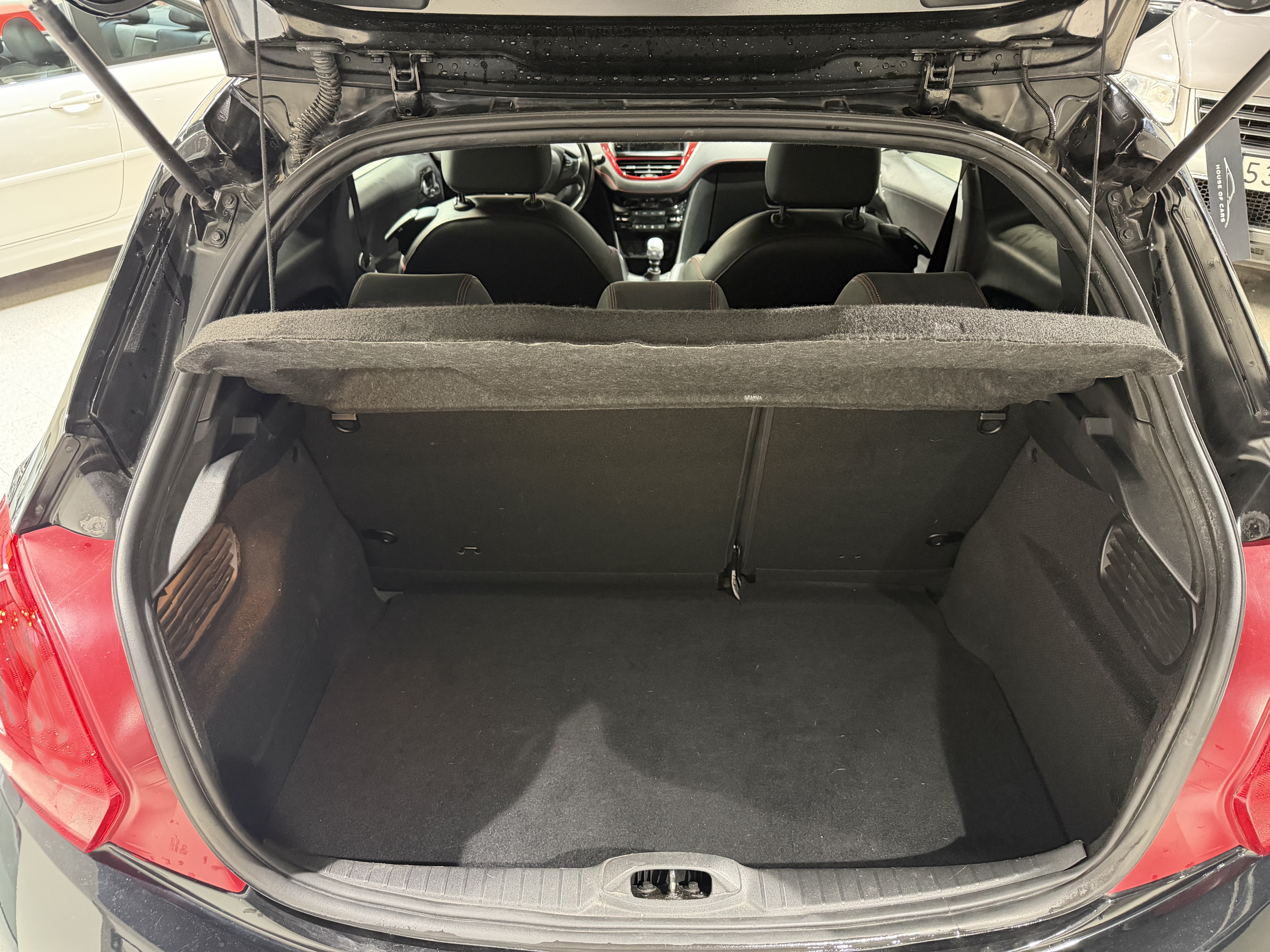 Peugeot 208 - imagen