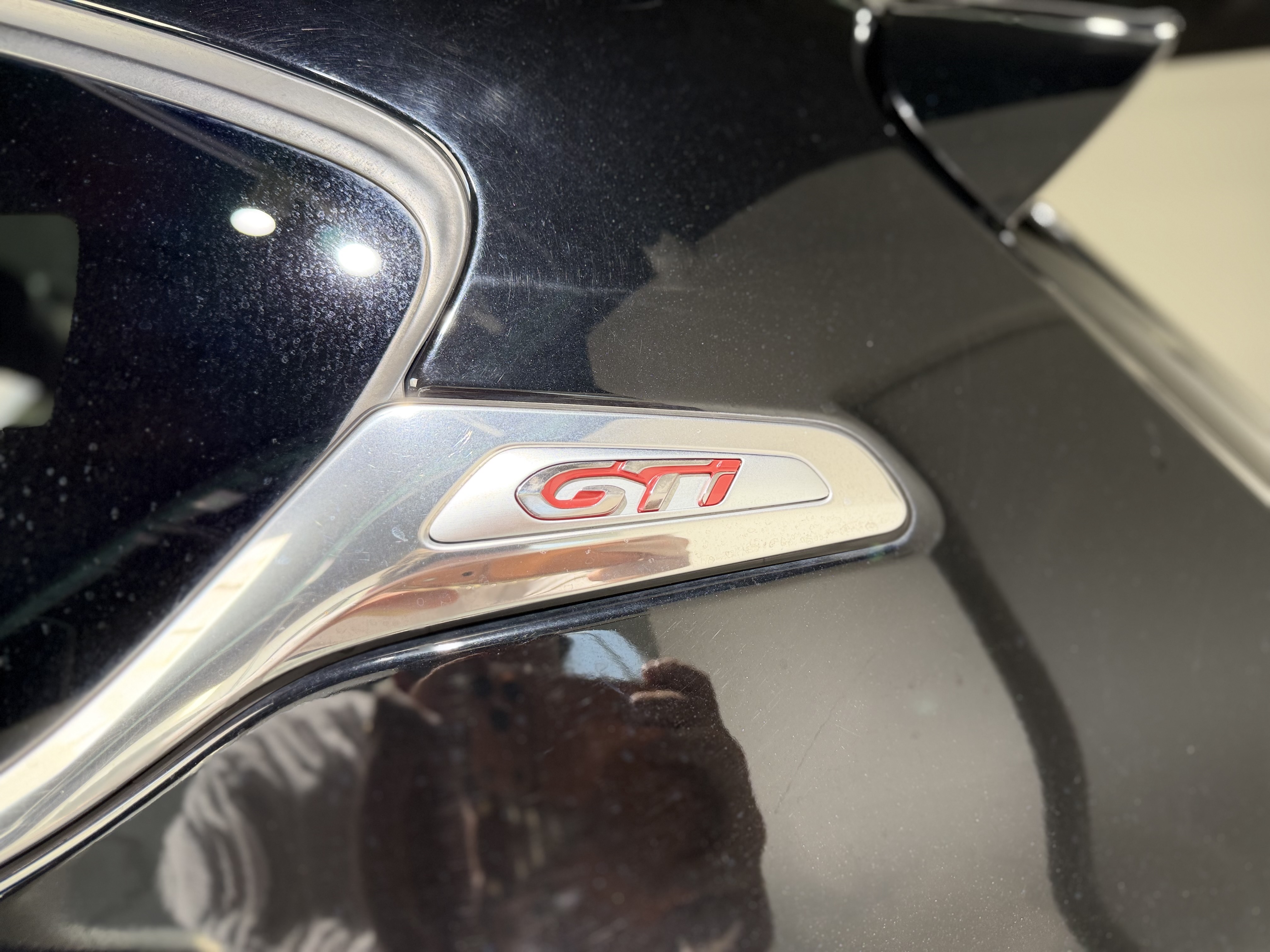Peugeot 208 - imagen