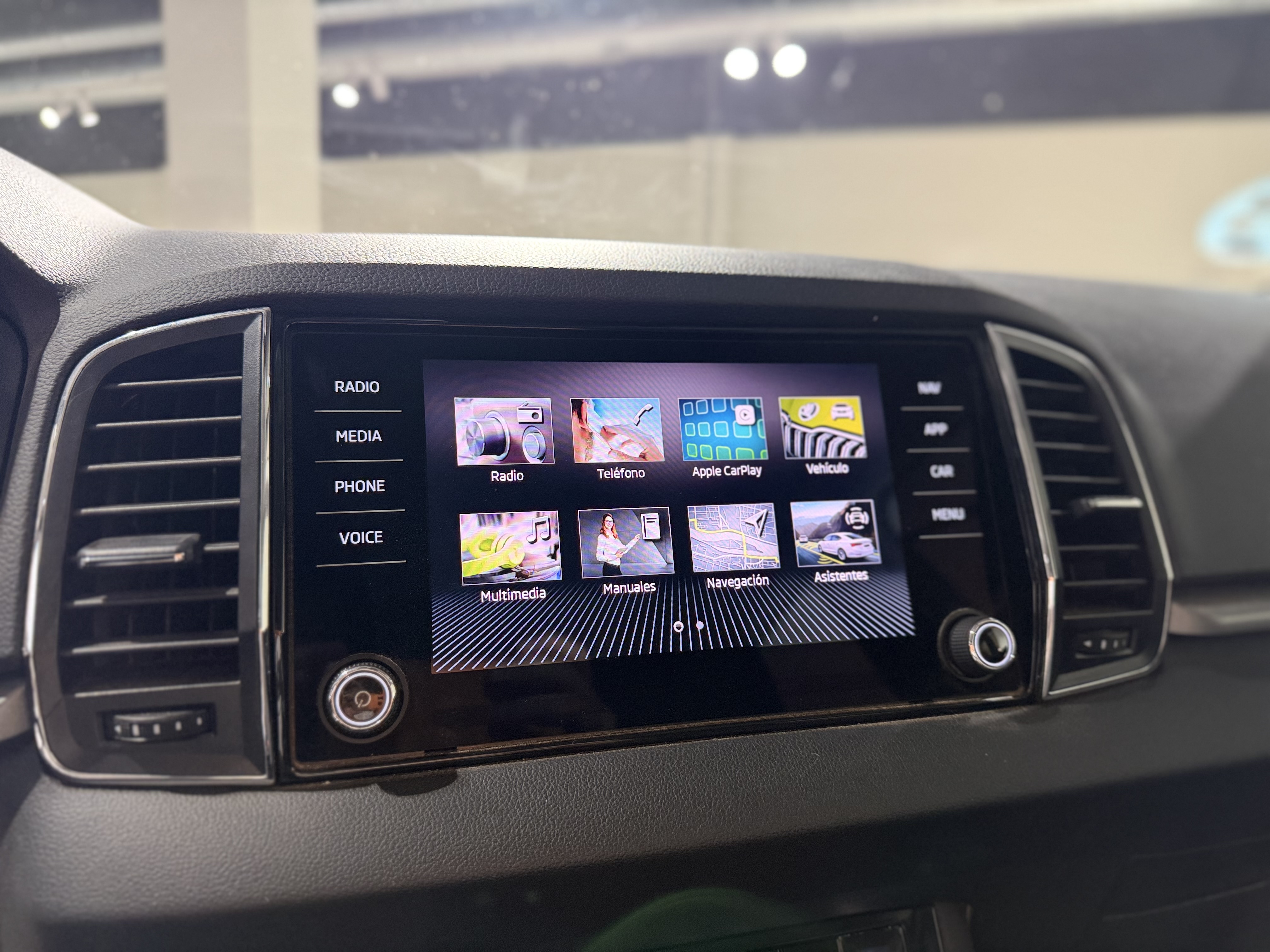 Skoda Karoq - imagen