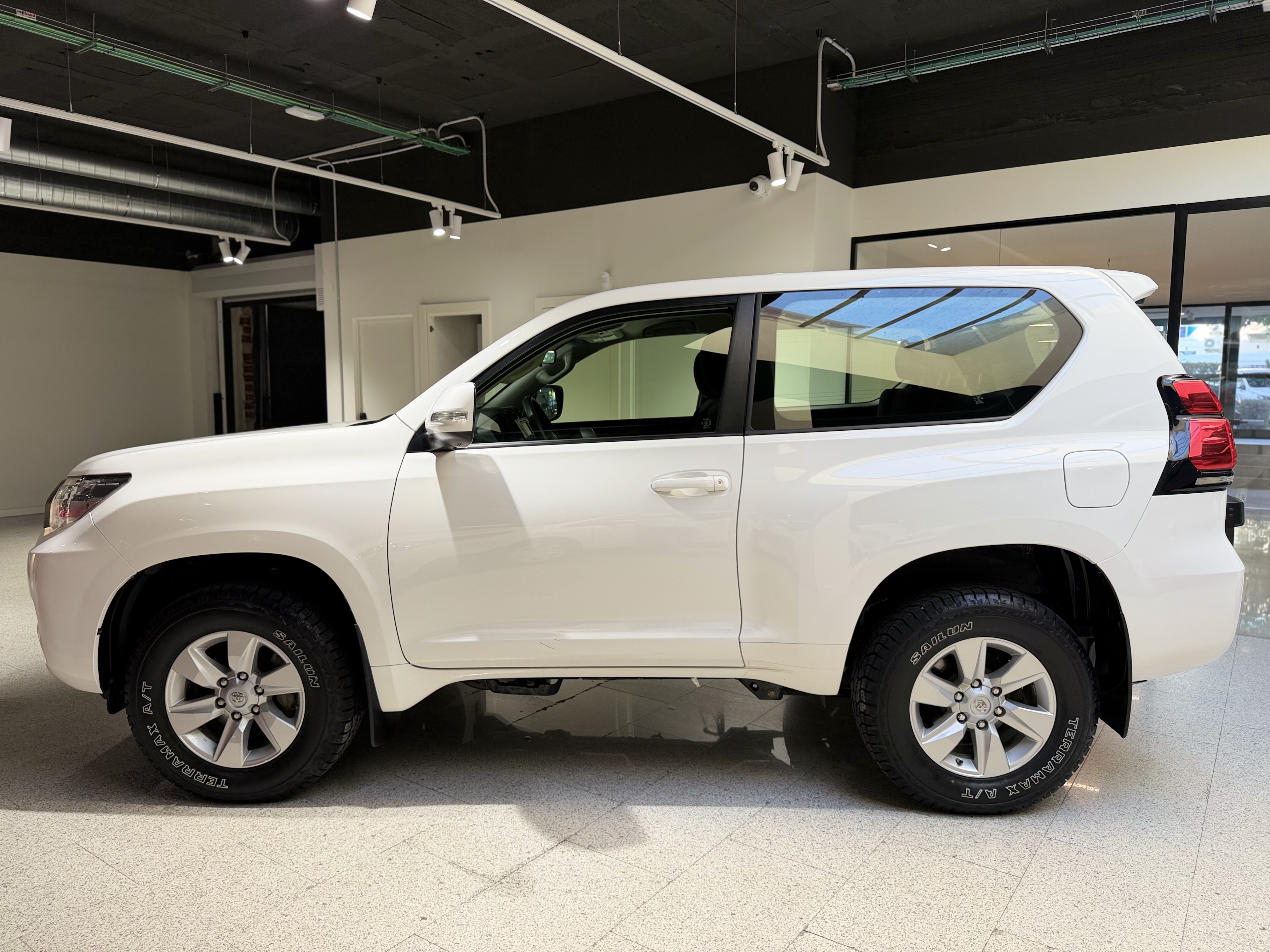 Toyota Land Cruiser - imagen